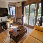 2 Pieces Climatise Avec Terrasse Et Parking A Ste Maxime - Fr-1-780-43 Apartment Sainte-Maxime