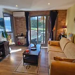 2 Pieces Climatise Avec Terrasse Et Parking A Ste Maxime - Fr-1-780-43 Sainte-Maxime