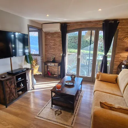 Apartamento 2 Pièces Climatisé, Belle Terrasse, Parking Privé, Proche Centre-ville Et - Fr-1-780-43